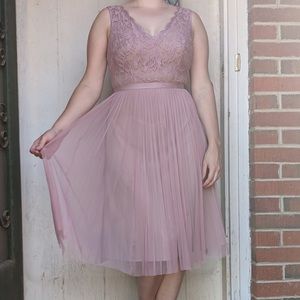 ADRIANNA PAPELL Sleeveless Pleated Mesh Dress